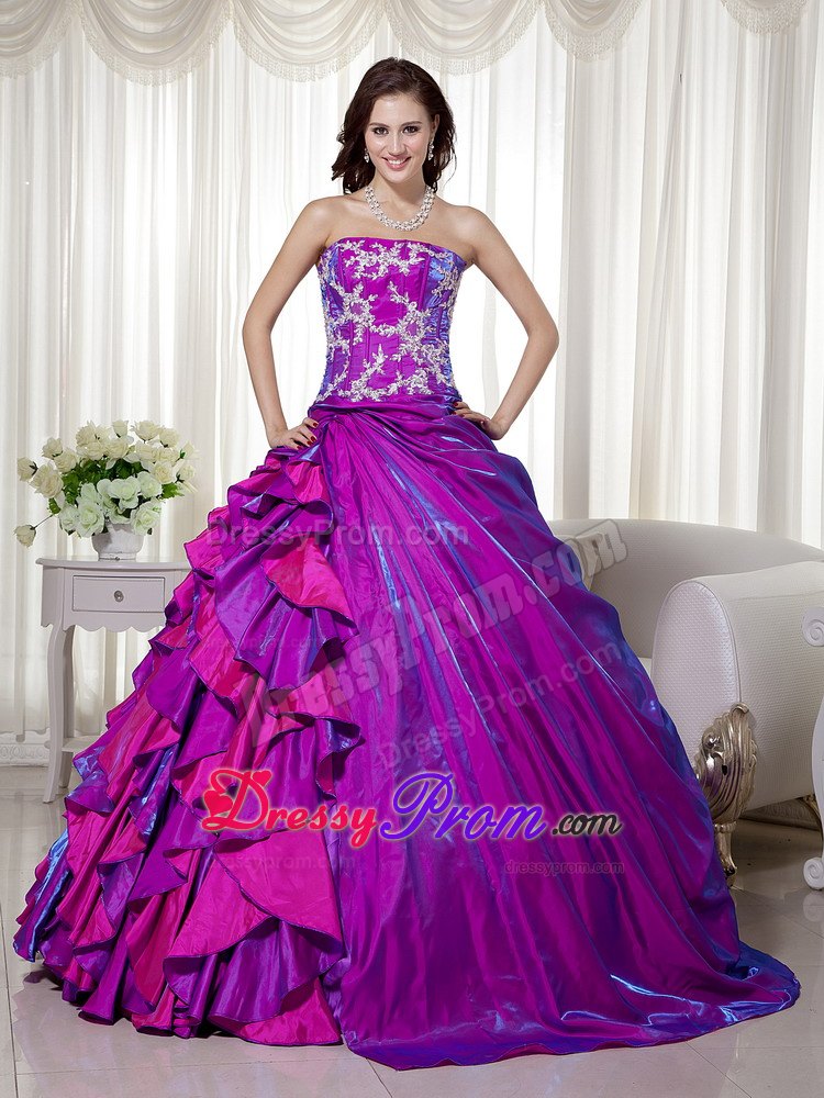 Strapless Appliques Ruffled Floor-length Purple Taffeta Quinceanera Gowns