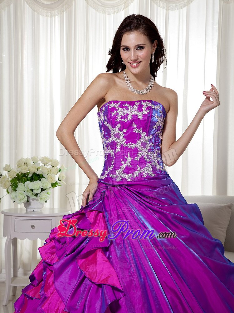 Strapless Appliques Ruffled Floor-length Purple Taffeta Quinceanera Gowns