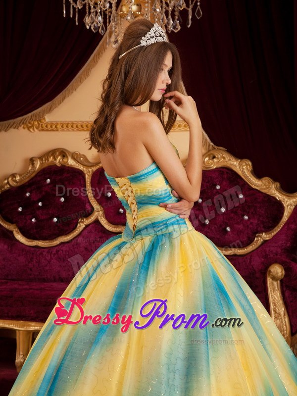 Discount Ombre Beading Sweetheart Back Out Organza Quinceanera Dresses