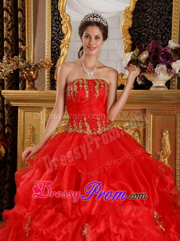 Red Appliques Strapless Ruffled Organza Lace Up Back Sweet 15 Dresses