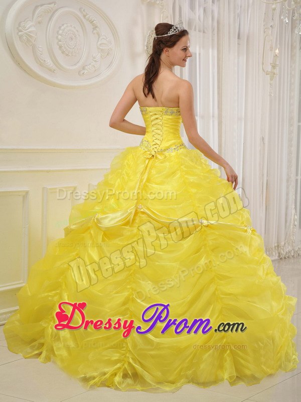 Pick Ups Beading Sweetheart Floor-length Yellow Organza Quinceanera Gowns