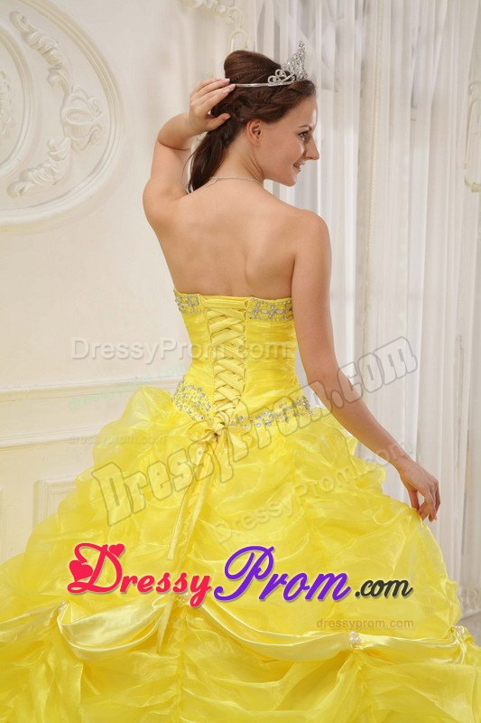 Pick Ups Beading Sweetheart Floor-length Yellow Organza Quinceanera Gowns