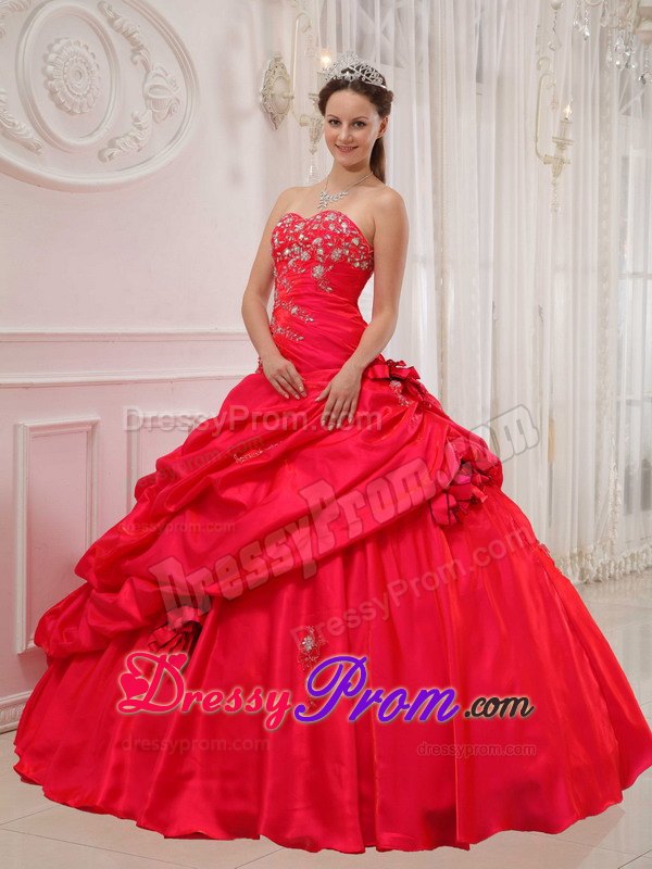 Hand Made Flowers Sweetheart Appliques Taffeta Red Quinceanera Gowns