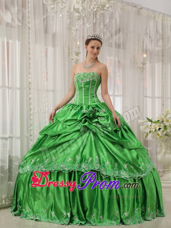 Taffeta Strapless Beading Applique Pick Ups Spring Green Quinceanera Dress