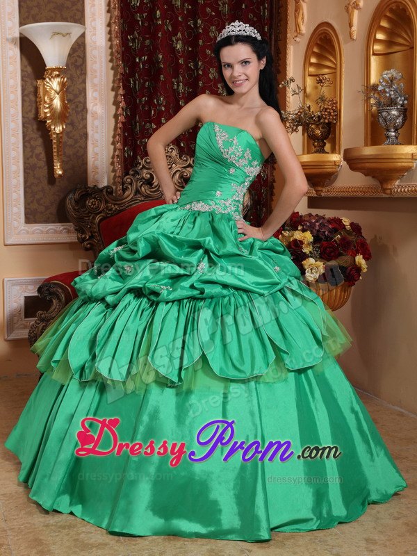 Appliques Strapless Pick Ups Taffeta Ruched Spring Green Quinceaneras Dress