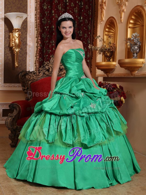 Appliques Strapless Pick Ups Taffeta Ruched Spring Green Quinceaneras Dress