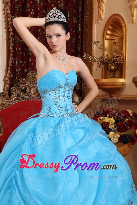 Ruched Bust Sweetheart Beading Aqua Blue Layered Organza Quince Dresses