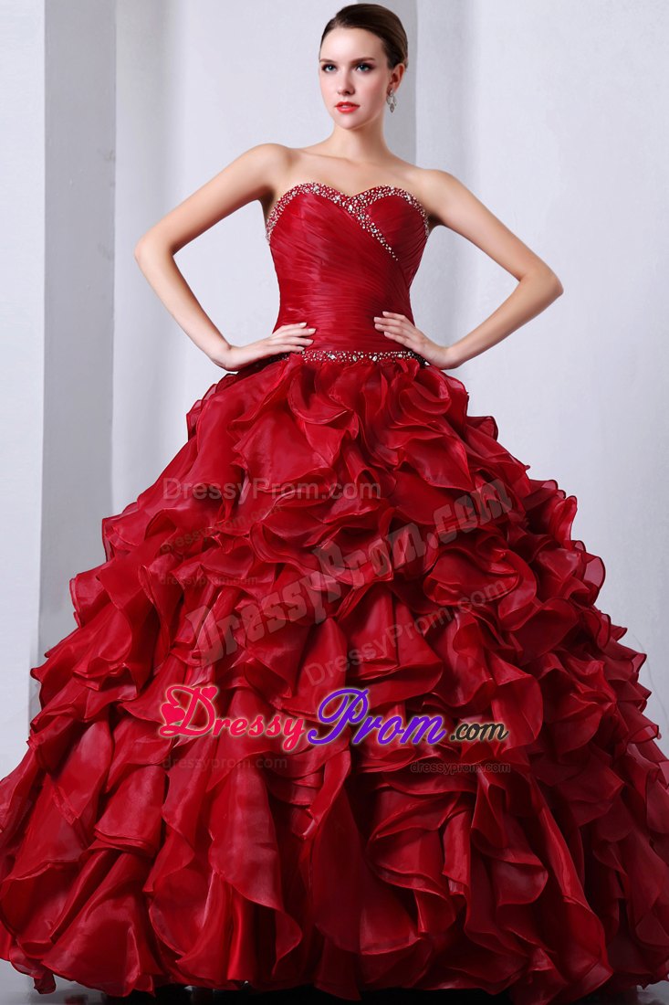Sweetheart Beading and Ruffles Red Organza Ruched Quinceanera Gowns