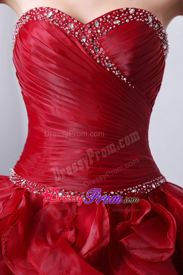 Sweetheart Beading and Ruffles Red Organza Ruched Quinceanera Gowns