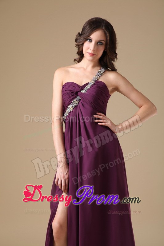 Elegant Dark Purple Empire One Shoulder Beading High Slit Prom Dress
