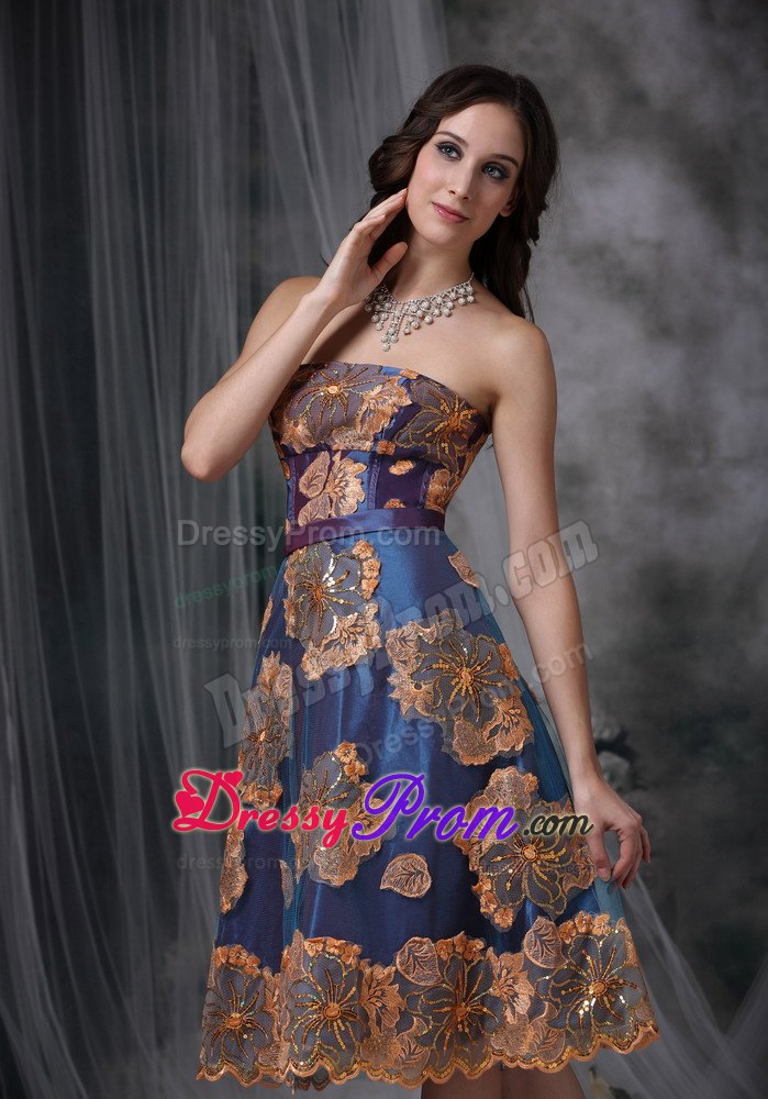 Unique Navy Blue Appliques Prom Dress A-line Strapless Tea-length