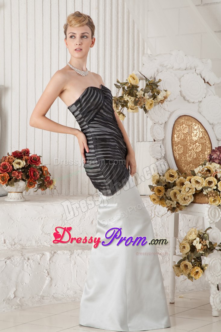 Sweetheart Black and Ivory Mermaid Ruched Prom Dress Satin
