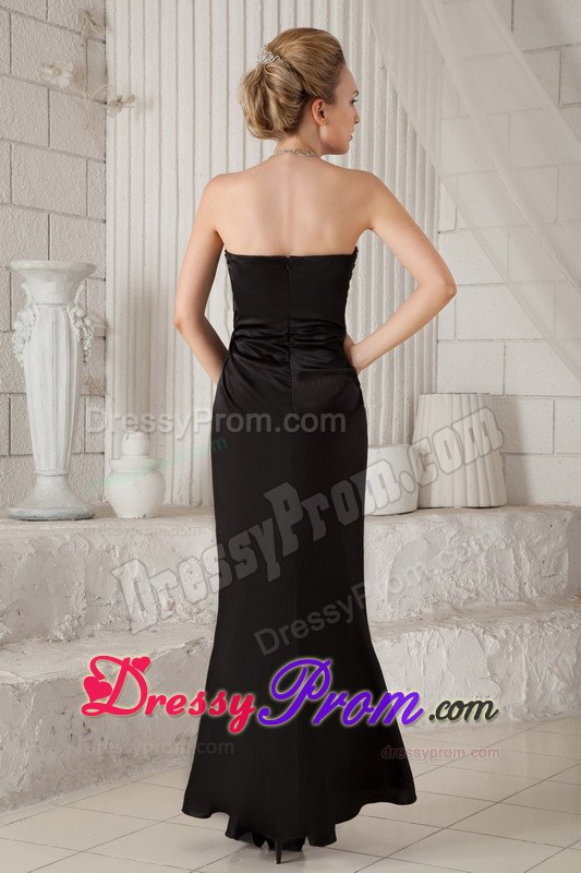 Elegant Black Column Sweetheart Ankle-length Appliques Prom Dress