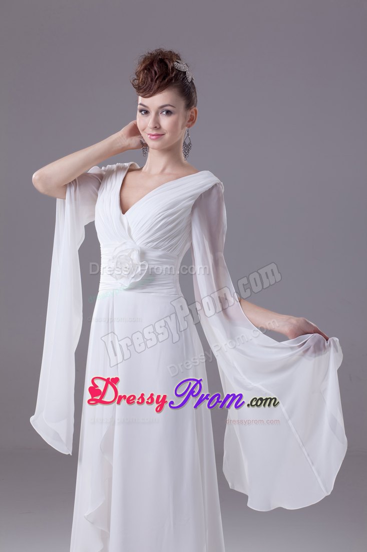 Hand Made Flower V-neck Ruched White Prom Party Dress with Sleeves