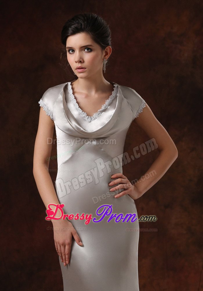 V-neck Satin Sliver Drapped Prom Gown Dress With Short Sleeves