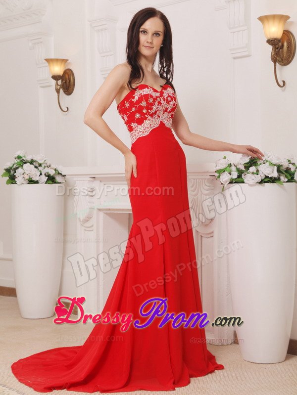 Chic Sweetheart Red Brush Train Chiffon Prom with Appliques