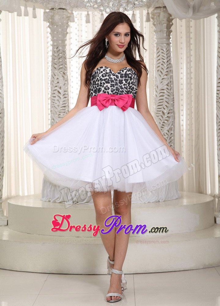 Leopard Sweetheart White Prom Cocktail Dress with Hot Pink Bowknot