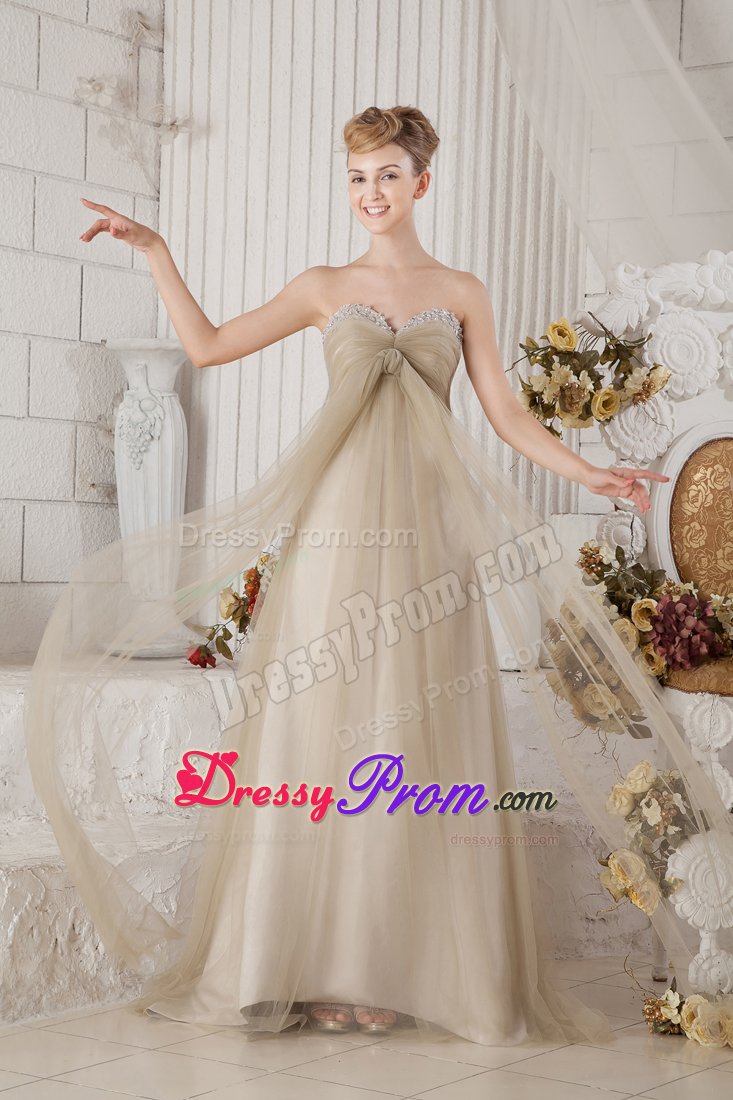 Lovely Tulle Brown Beading Brush Train Bridesmaid Prom Dresses