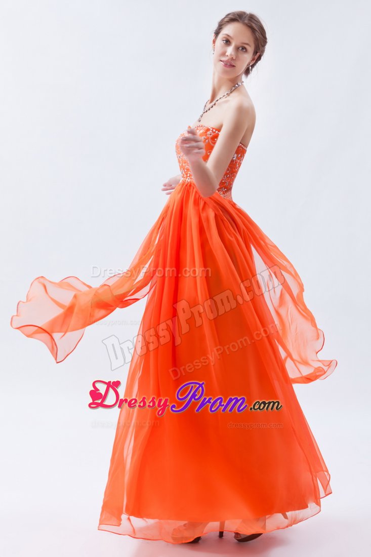 Chiffon Orange Red Beading Sweetheart Homecoming Prom Dresses