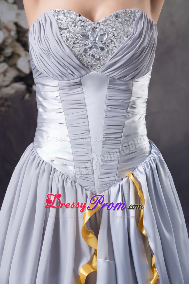 Ruffled Layers Grey Ruched Prom Celebrity Dresses with Beading