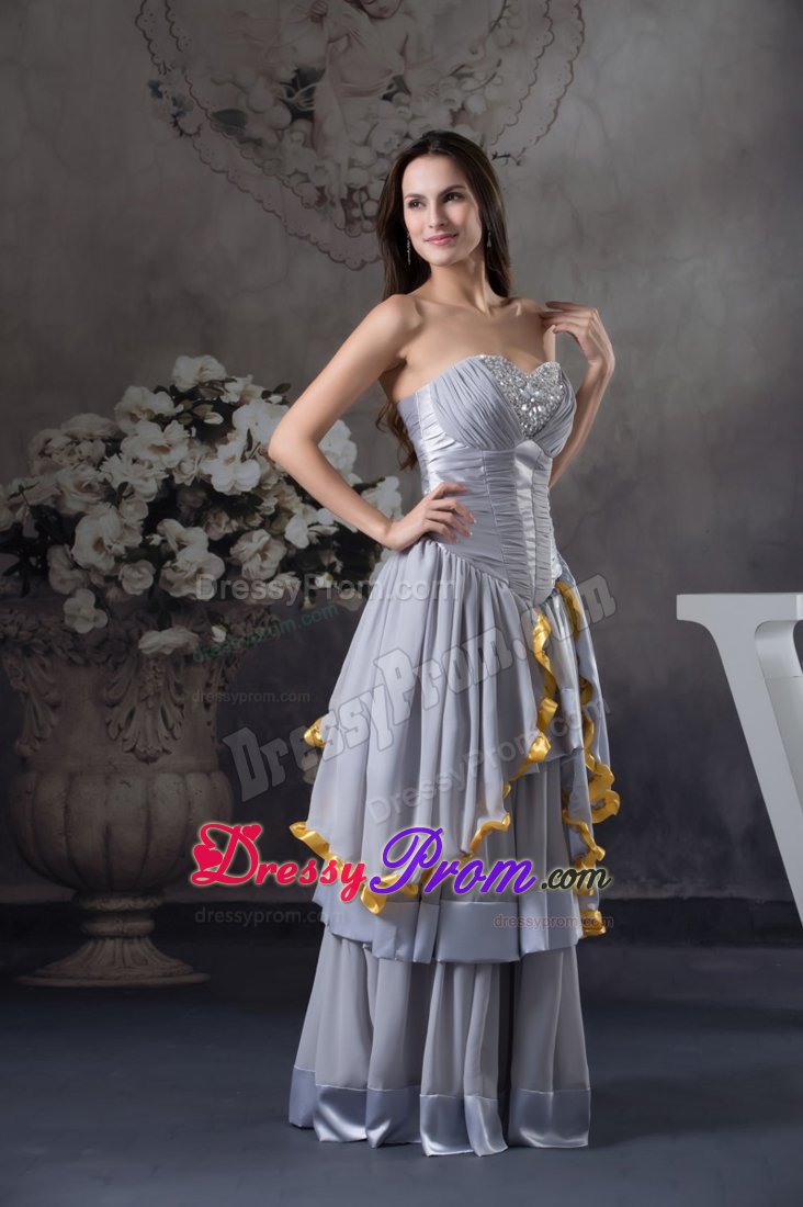 Ruffled Layers Grey Ruched Prom Celebrity Dresses with Beading