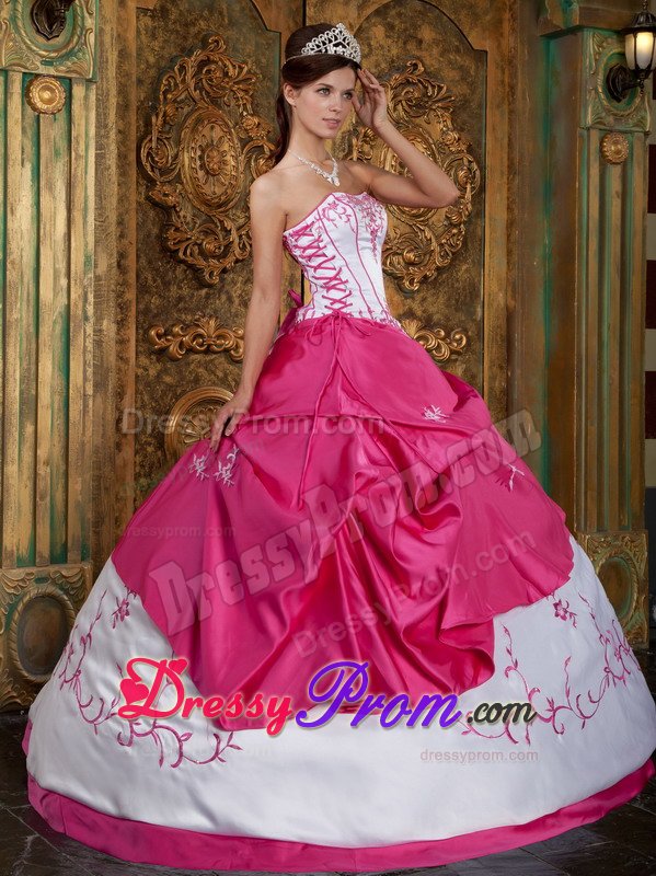 Embroidery Strapless Lace Up Back Satin Fuchsia Quinceanera Dresses