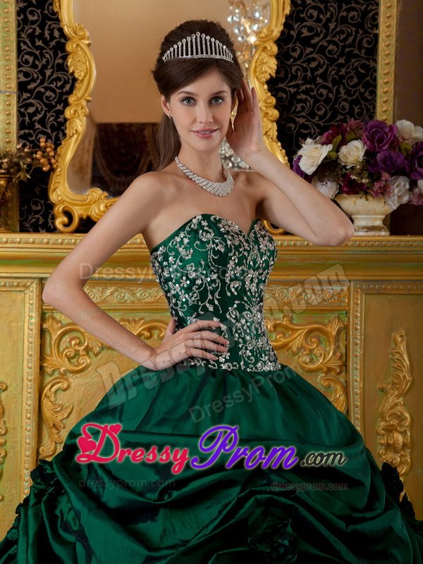 Embroidery Beaded Sweet 15/16 Birthday Dress around 200