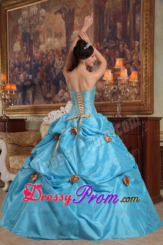 Popular Beaded Handmade Flowers Dress for Sweet 16 in Devon