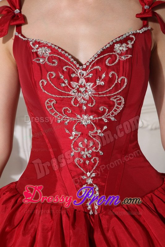 Straps Embroidery Beaded Quinceanera Party Dress with Pick Ups