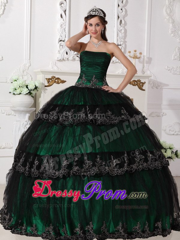 Customized Dark Green Appliqued Sweet 15 Dresses in Cornwall