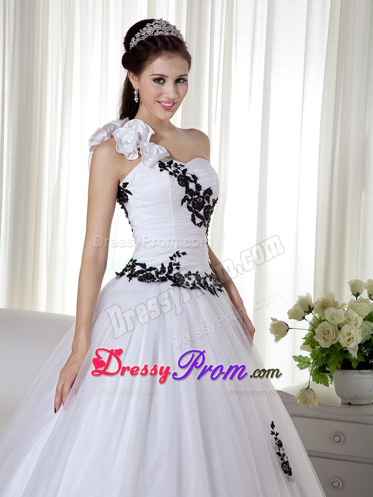 Voguish One Shoulder White Sweet 15 Dress with Embroidery