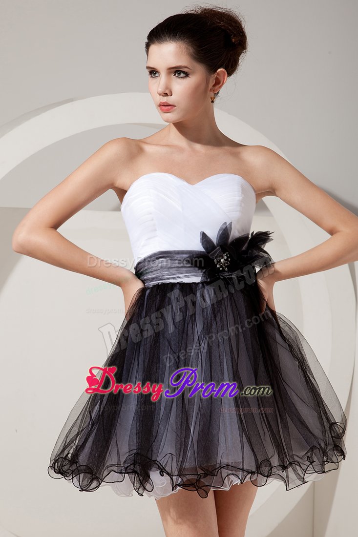 Cute Sweetheart Black And White Dresses with Handmade Flower