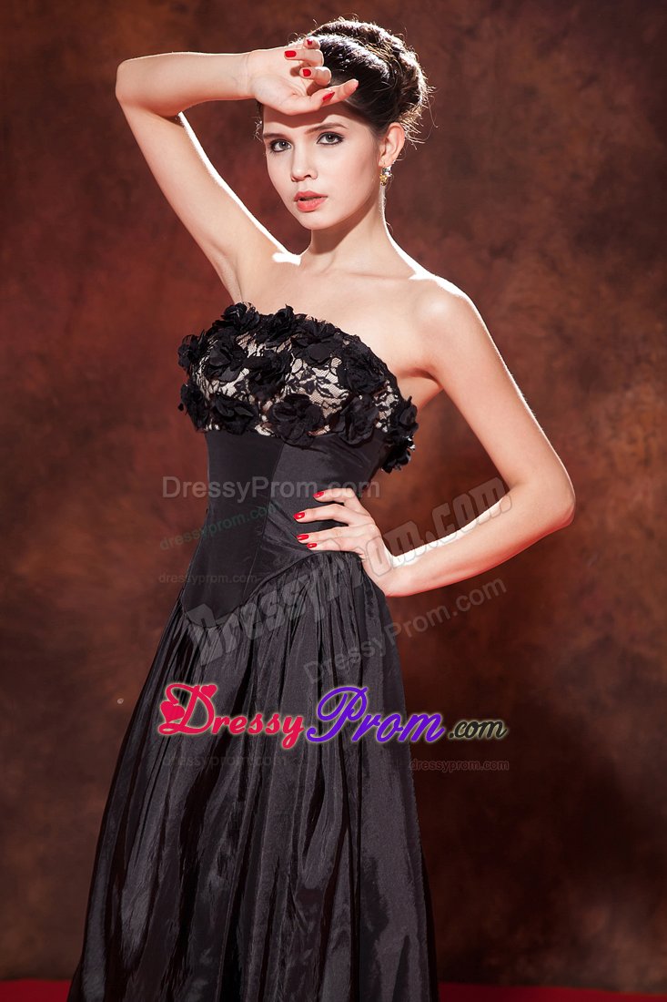 Tea-Length Strapless Black Party Dress with Handmade Flowers