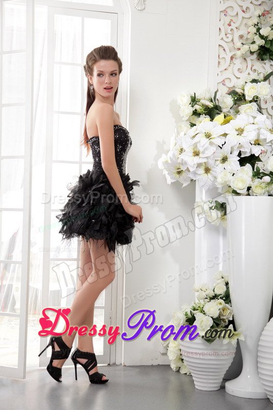 Sexy Sweetheart Beaded Ruffled Little Black Dresses for Nightclub