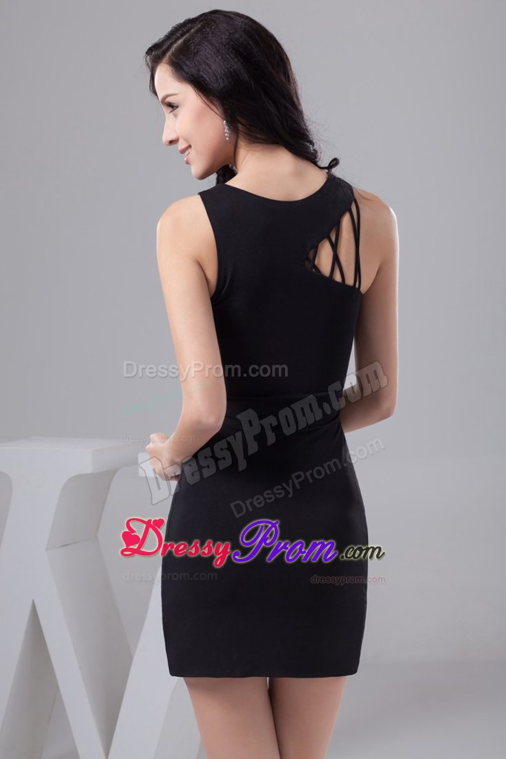 Plus Size New Scoop Neck Sheath Little Black Dress with Cutouts