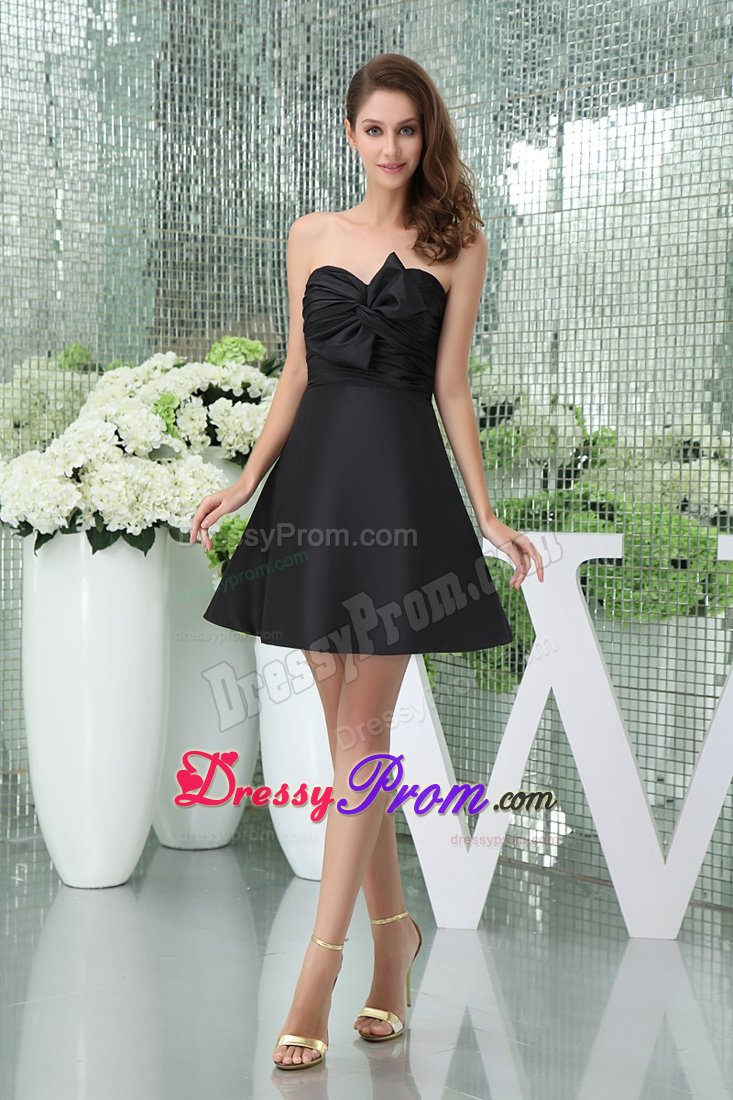Cheap Taffeta Sweetheart Ruched Little Black Dress with Bowknot