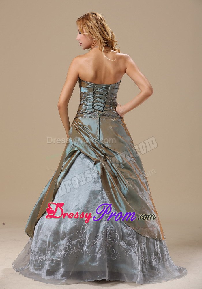 Customized Olive Green Embroidery Strapless Prom Evening Dress