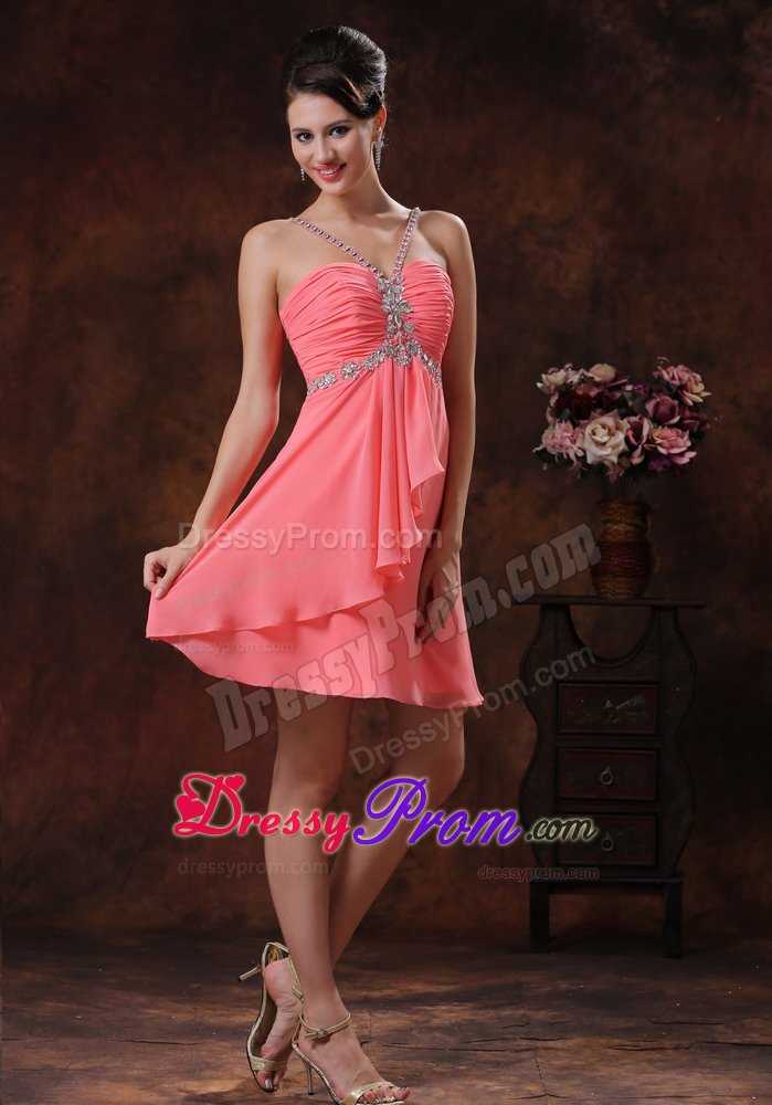 Popular Ruched Watermelon Short Prom Dress with Rhinestones