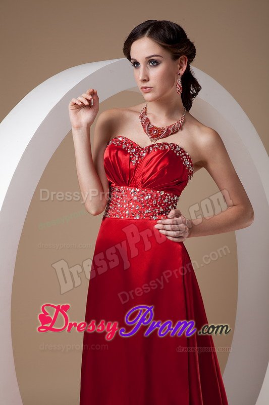 Sweetheart Ruched Beaded Long Dress for Prom in Wine Red
