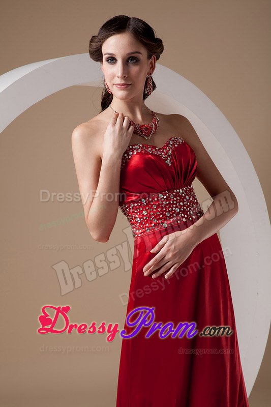 Sweetheart Ruched Beaded Long Dress for Prom in Wine Red