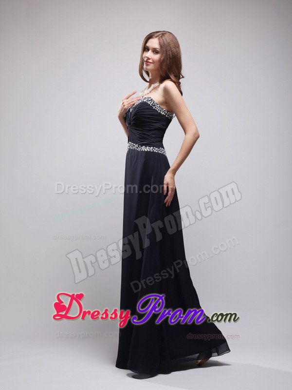 Simple Style Column Black Prom Dress for Ladies with Beading