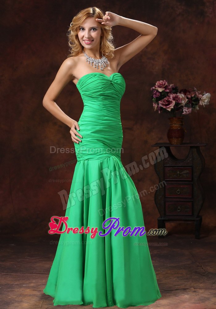Design Mermaid Ruched Sweetheart Green Prom Dress for Girls