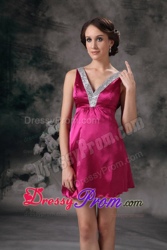 The Brand New Style Beaded V-neck Prom Holiday Dress with Mini-length