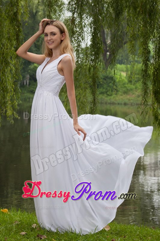 Classic Sleeveless White V-neck Chiffon Prom Gown Dress Floor-length