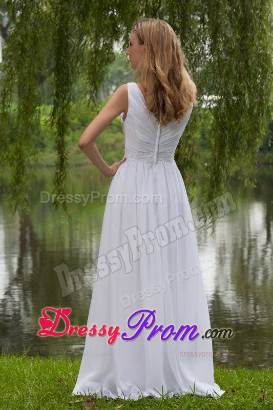 Classic Sleeveless White V-neck Chiffon Prom Gown Dress Floor-length
