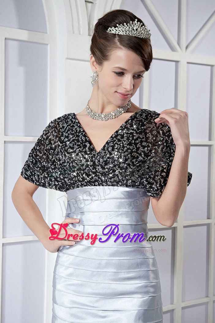 V-neck Ruched Prom Party Dress Sequins Short Sleeves Black and Silver