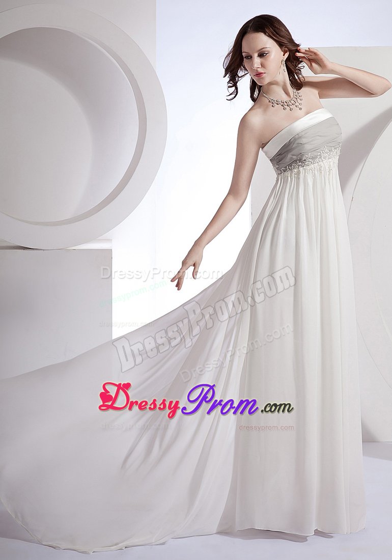 Appliqued Strapless White Chiffon Prom Holiday Dress with Train