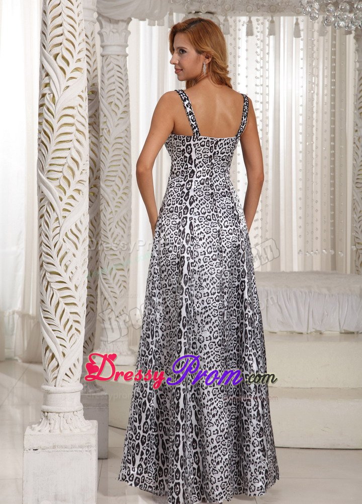 Beaded V-neck White and Black Animal Print Prom Holiday Dresses