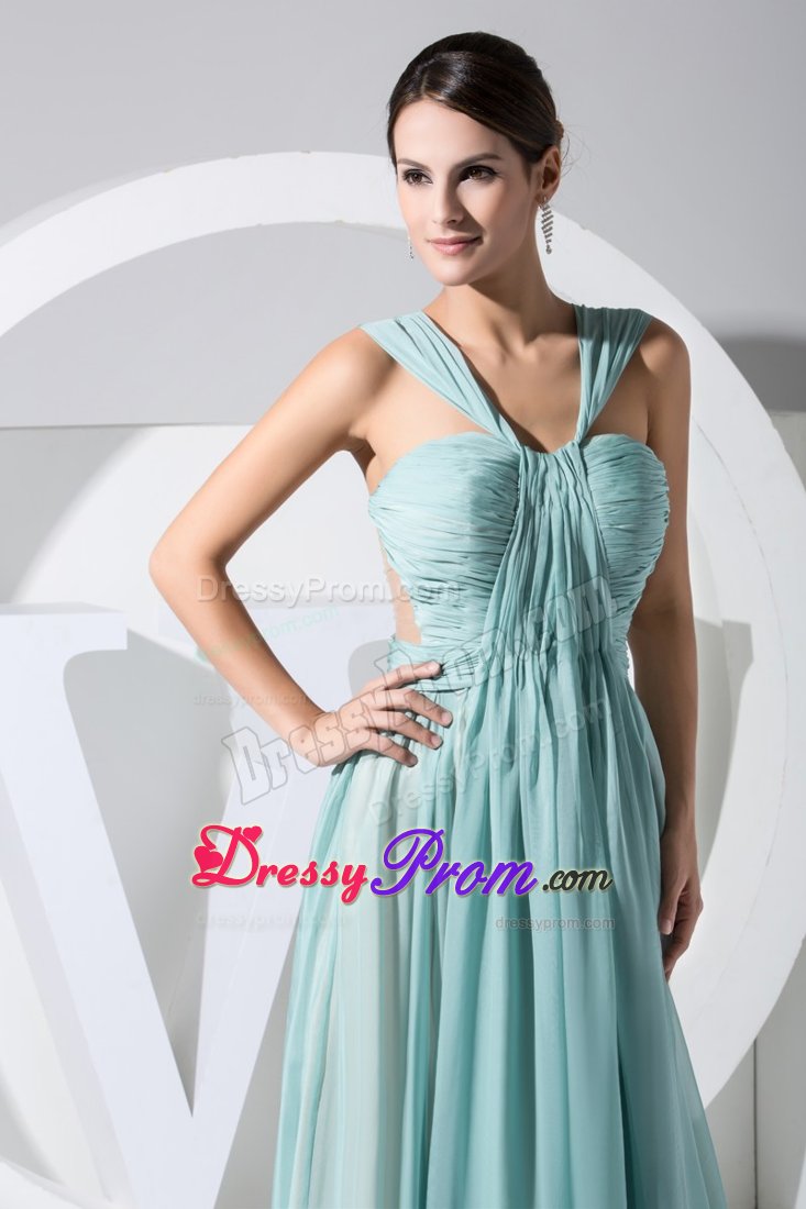 Ruching Accent V-neck Chiffon Prom Maxi Dress with Watteau Train