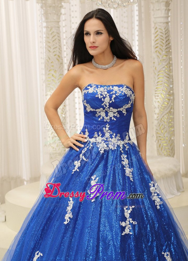 Showy Royal Blue Sweet 16 Birthday Dress with White Appliques